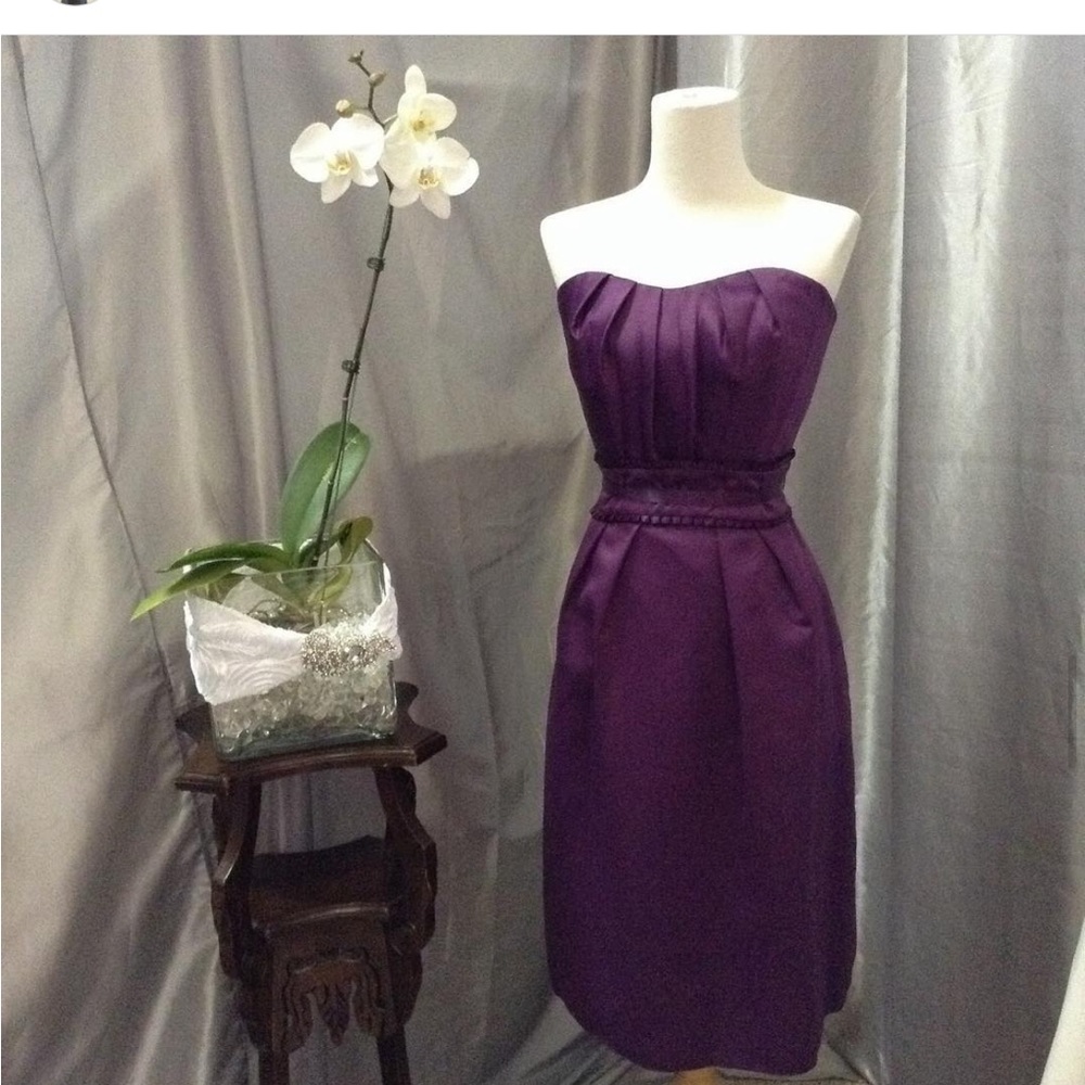 Elegant Purple Strapless Dress